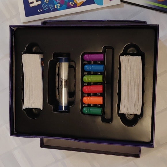 Humm Bug The Hum'n' Guessin' Game - Picture 5 of 7